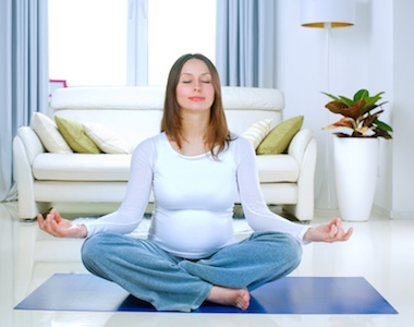 Quanto fa bene lo yoga in gravidanza Quanto fa bene lo yoga in gravidanza