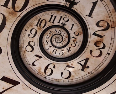 Nostalgia e ottimismo: ritrovare se stessi nel “tempo perduto” Nostalgia e ottimismo: ritrovare se stessi nel “tempo perduto”