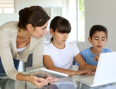 Opportunità e rischi di internet per i giovani Opportunità e rischi di internet per i giovani