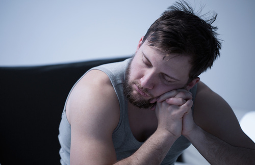 Pseudo insonnia: riconoscere sintomi e cause Pseudo insonnia: riconoscere sintomi e cause