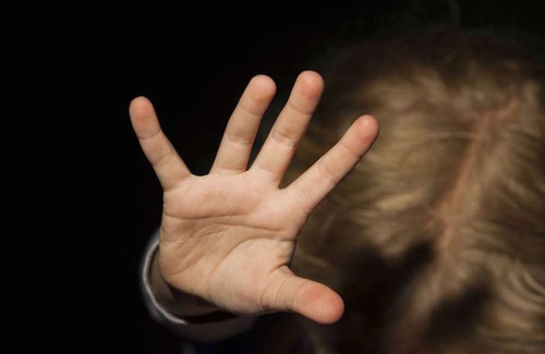 Pedofilia: un fenomeno sociale, psicologico e giuridico Pedofilia: un fenomeno sociale, psicologico e giuridico