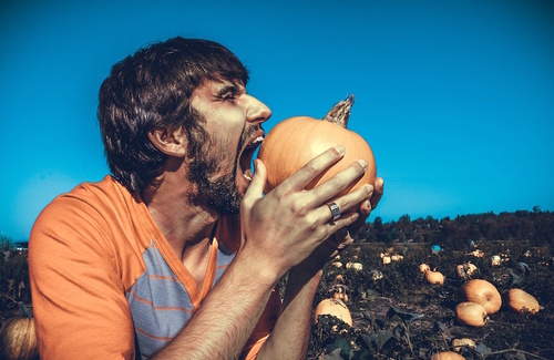 Vincere l'ansia da cibo e la fame nervosa Vincere l'ansia da cibo e la fame nervosa