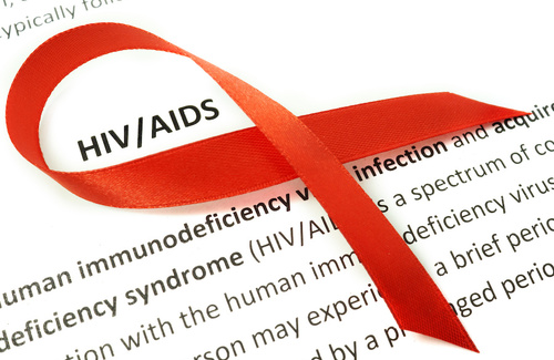 Lotta contro l'Aids: come affrontare la malattia Lotta contro l'Aids: come affrontare la malattia