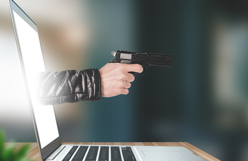 Cyberbullismo e suicidi negli adolescenti Cyberbullismo e suicidi negli adolescenti