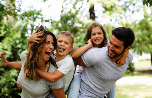 Genitori e figli: un rapporto fondamentale Genitori e figli: un rapporto fondamentale