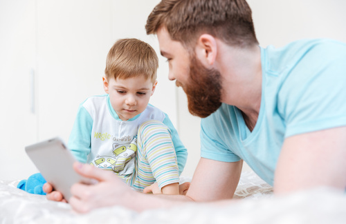 Bambini e tablet, istruzioni per l'uso Bambini e tablet, istruzioni per l'uso
