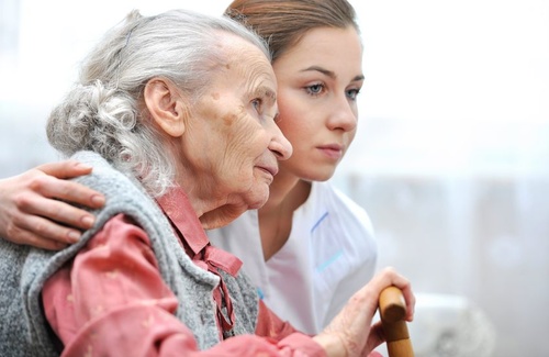 Le nostre badanti e la sindrome d'Italia Le nostre badanti e la sindrome d'Italia