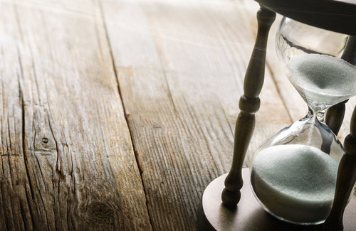 Perché ci spaventa il tempo che passa Perché ci spaventa il tempo che passa