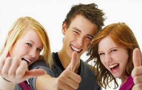 Fattori protettivi nello sviluppo dell'adolescente. Promuovere… per prevenire Fattori protettivi nello sviluppo dell'adolescente. Promuovere… per prevenire