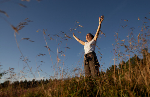Essere felici secondo la psicologia positiva Essere felici secondo la psicologia positiva